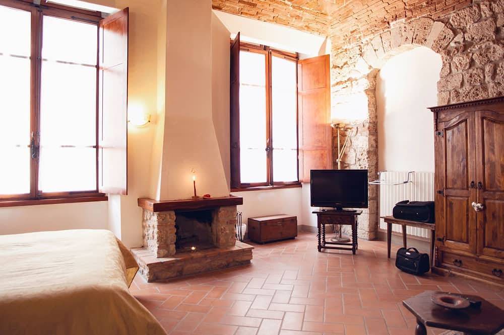 Entire apartment, Malfatti Palace - Premier Studio in Massa Marittima, Grosseto Province