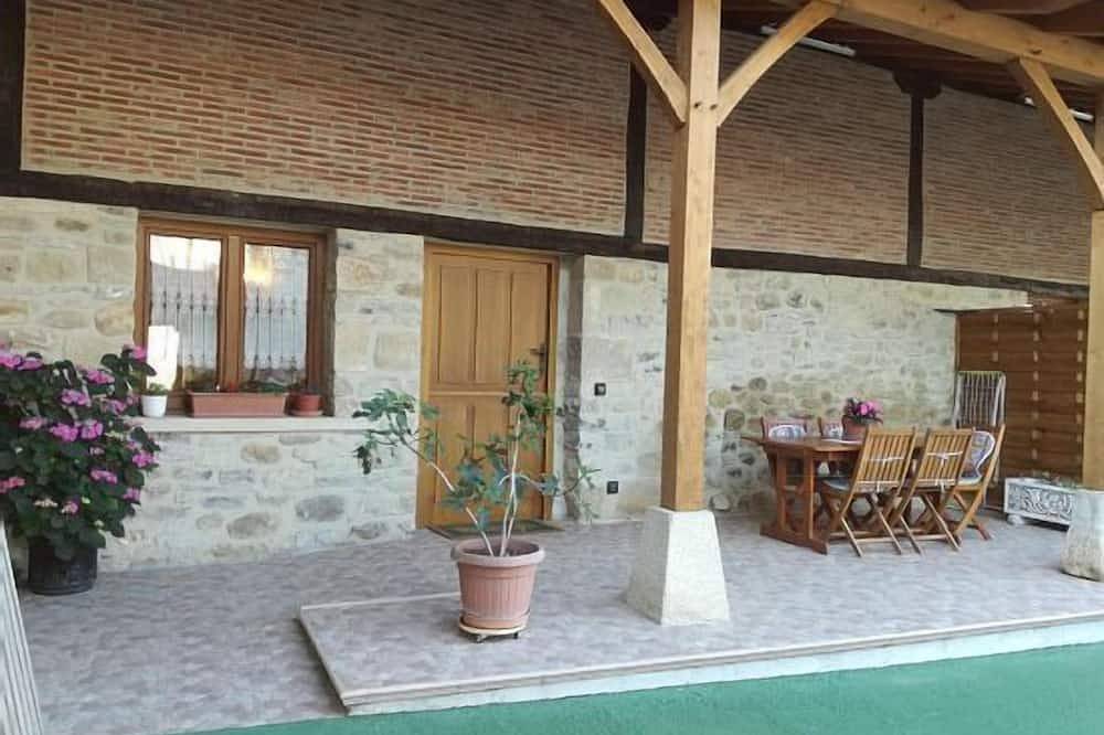Gîte Lecea y Alianzas pour 5 personnes in San Millán, Chaîne Cantabrique