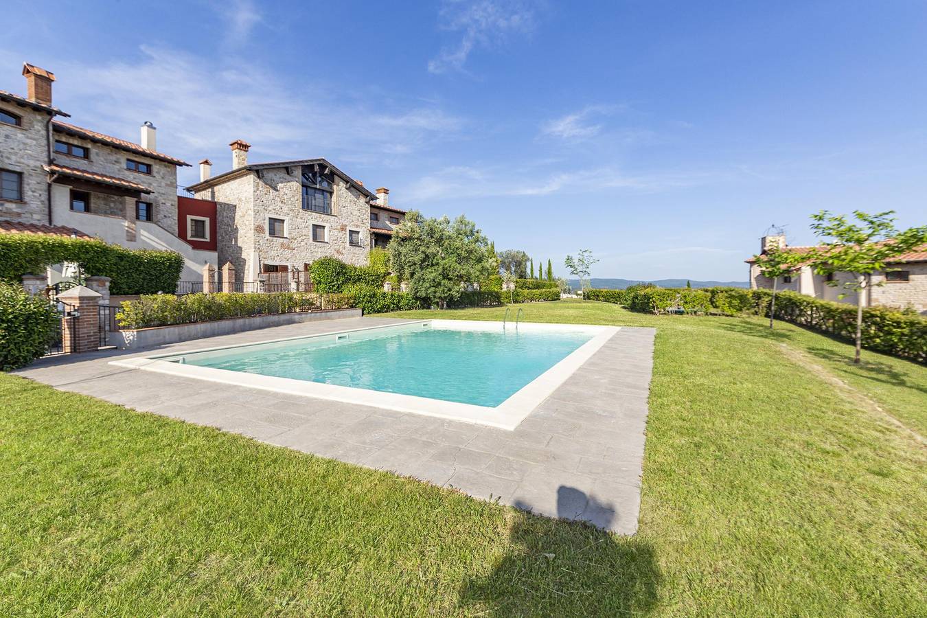 Appartamento intero, Acetaie Apartment with Shared Pool for 4 | Relax in Nature in Ficulle, Perugia e dintorni