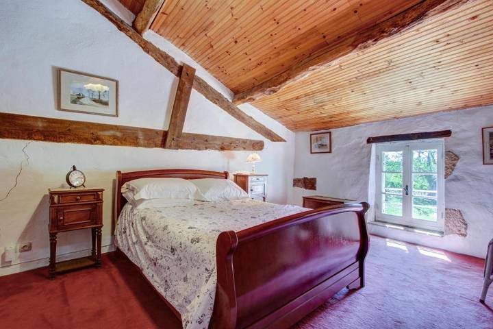 Location de vacances pour 12 personnes, avec jardin et piscine à Gageac-et-Rouillac - 2