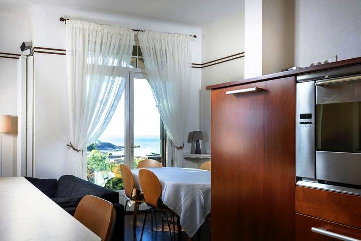 Location de vacances pour 7 personnes, avec vue et jardin, adapté aux familles dans Saint-Énogat - 4