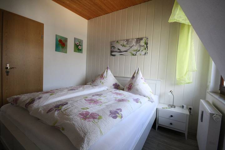 Ferienwohnung für 2 Personen, mit Garten in Sehmatal - 4
