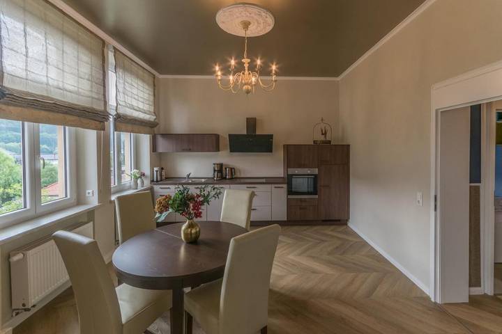 Ferienwohnung für 3 Personen, mit Balkon und Garten sowie Ausblick