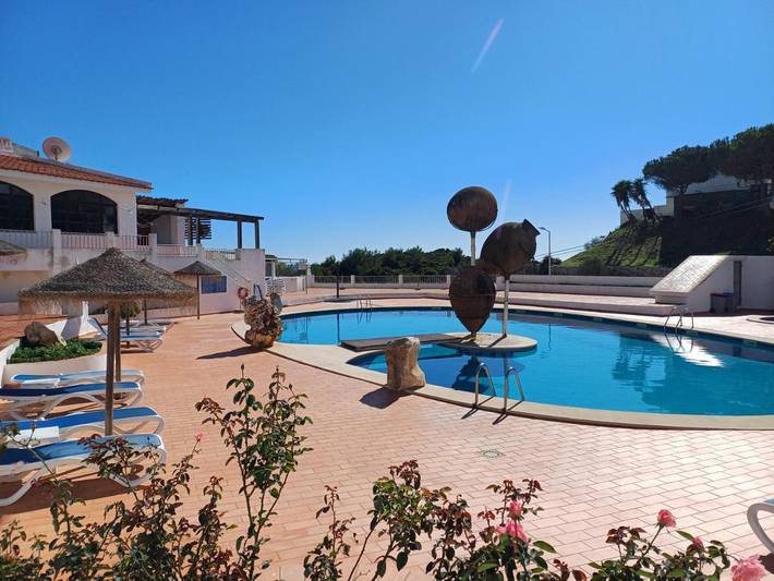 Casa de férias para 2 pessoas, com Terraço e Jardim e ainda Piscina infantil and Piscina em Salema