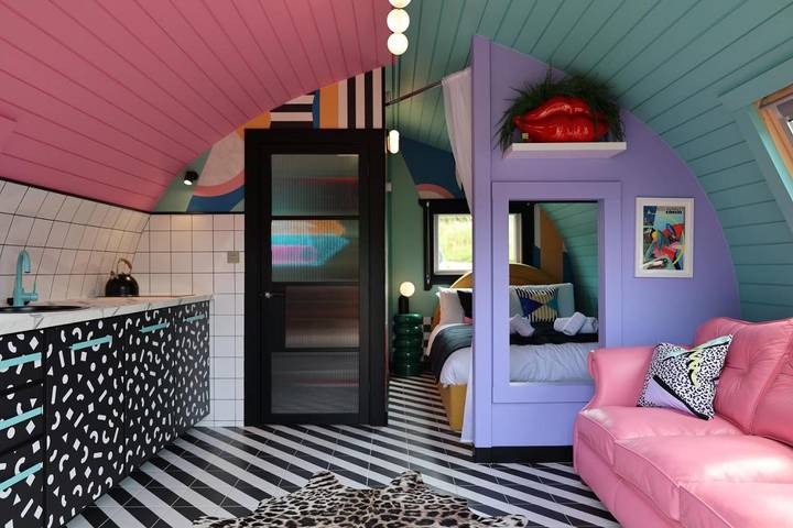 Holiday apartment for 4 people, with garden and hot tub in East Midlands