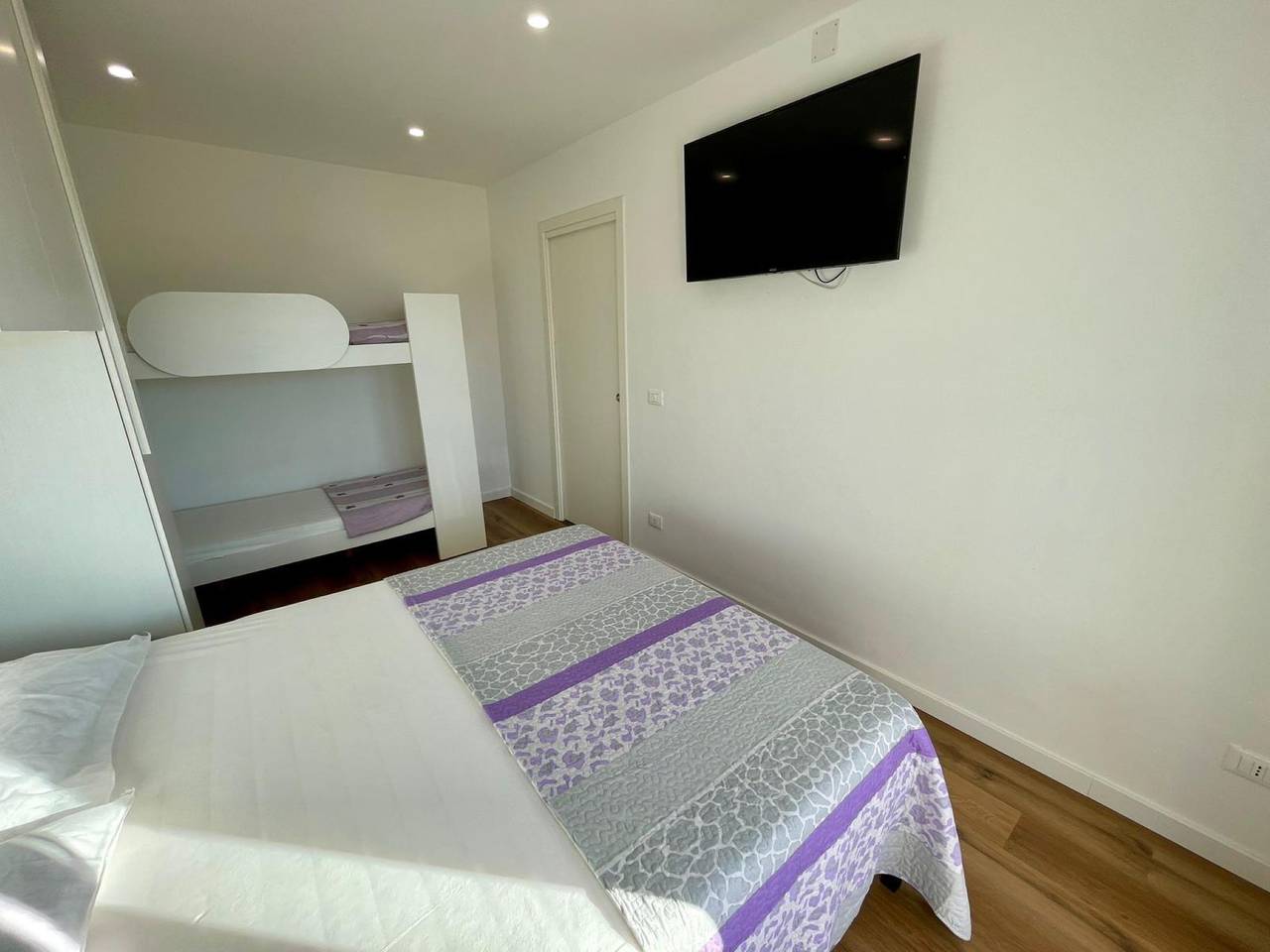 Ganze Wohnung, Renovierte Wohnung mit Balkon in Porto Santa Margherita, Caorle