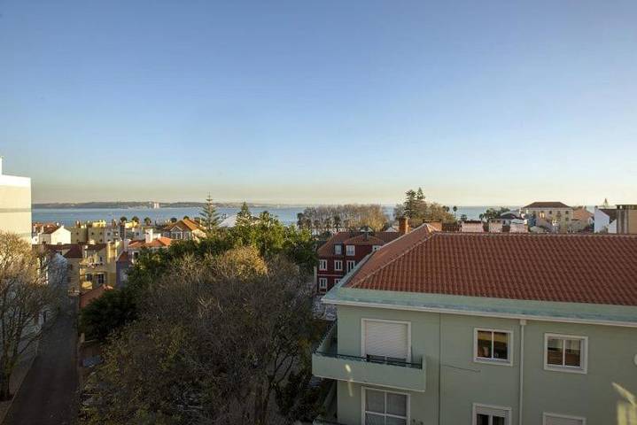 Gîte pour 6 personnes, avec balcon et vue, animaux acceptés dans Paço de Arcos - 3