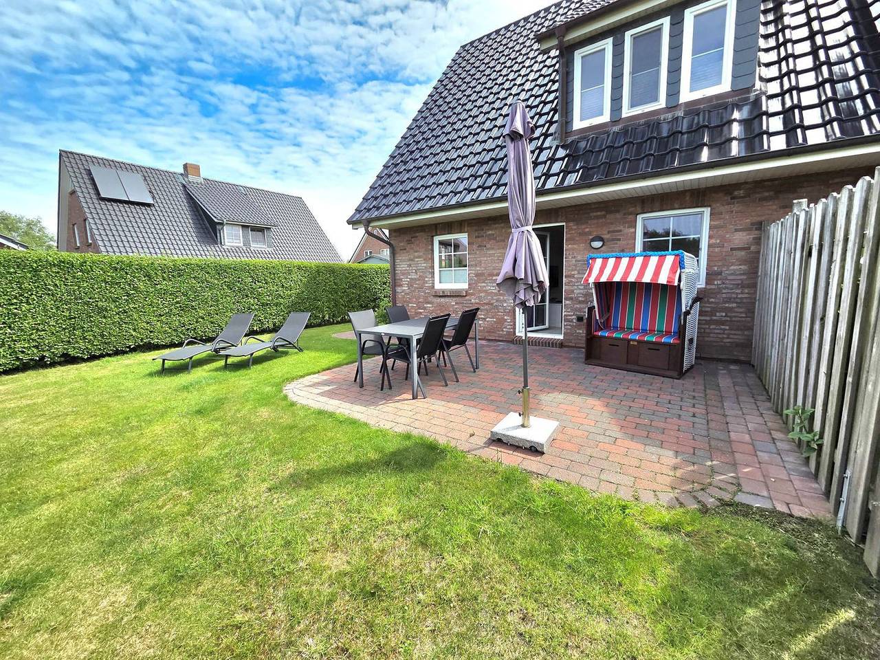 Ferienhaus Torben´s Hüs - komfortabel und modern in Borgsum, Föhr