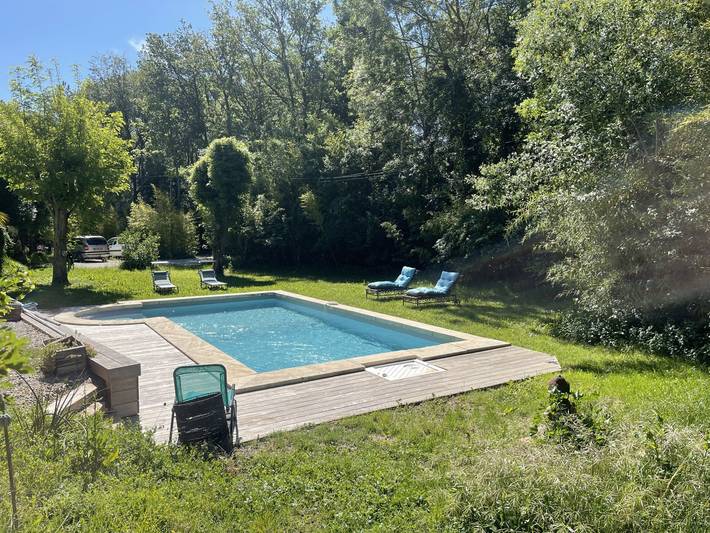 Gîte pour 4 personnes, avec piscine ainsi que jardin et terrasse à Rians - 3