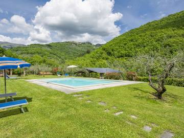 Vacation Home for 4 Guests in Loro Ciuffenna, Tuscany, Picture 2