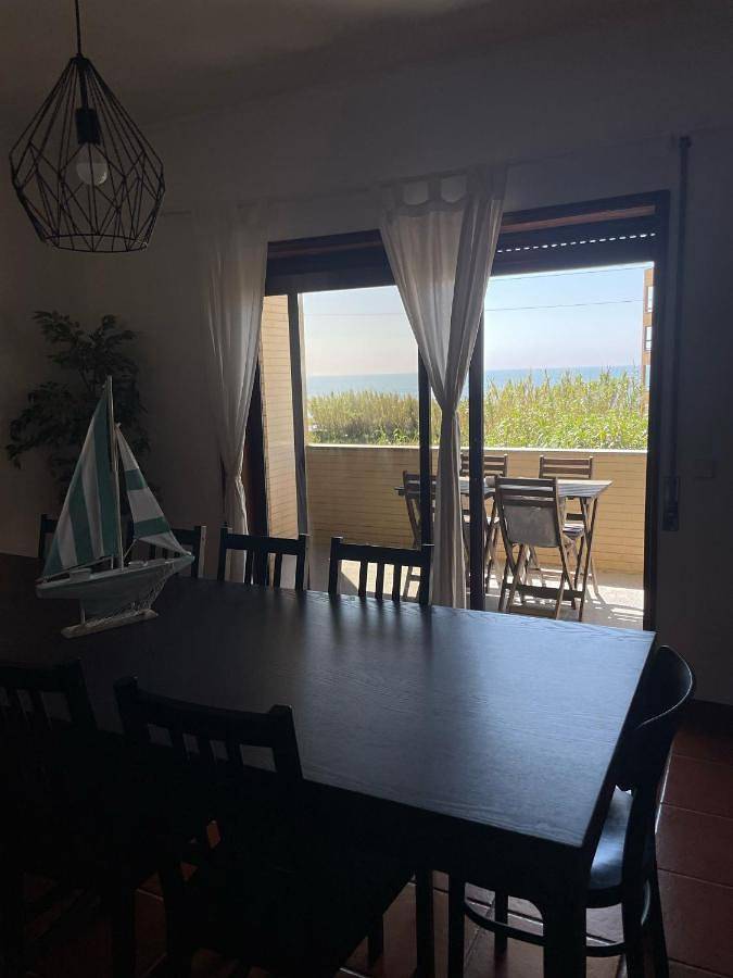 Location de vacances pour 11 personnes, avec jardin et vue, animaux acceptés dans Vila Chã