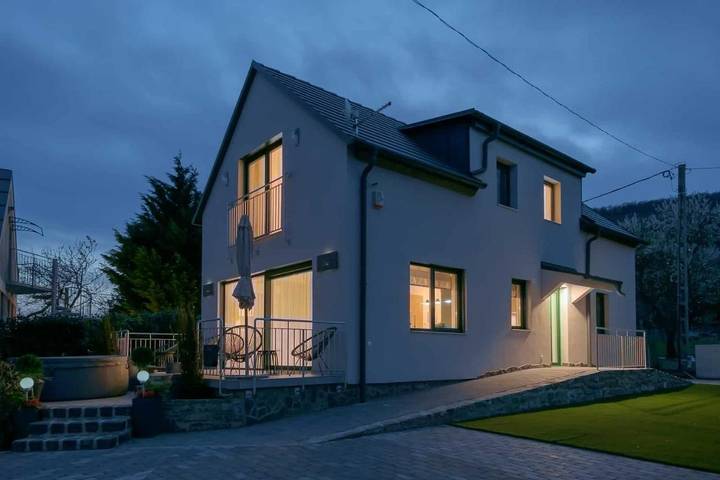 Villa für 8 Personen, mit Whirlpool und Garten am Balaton - 4