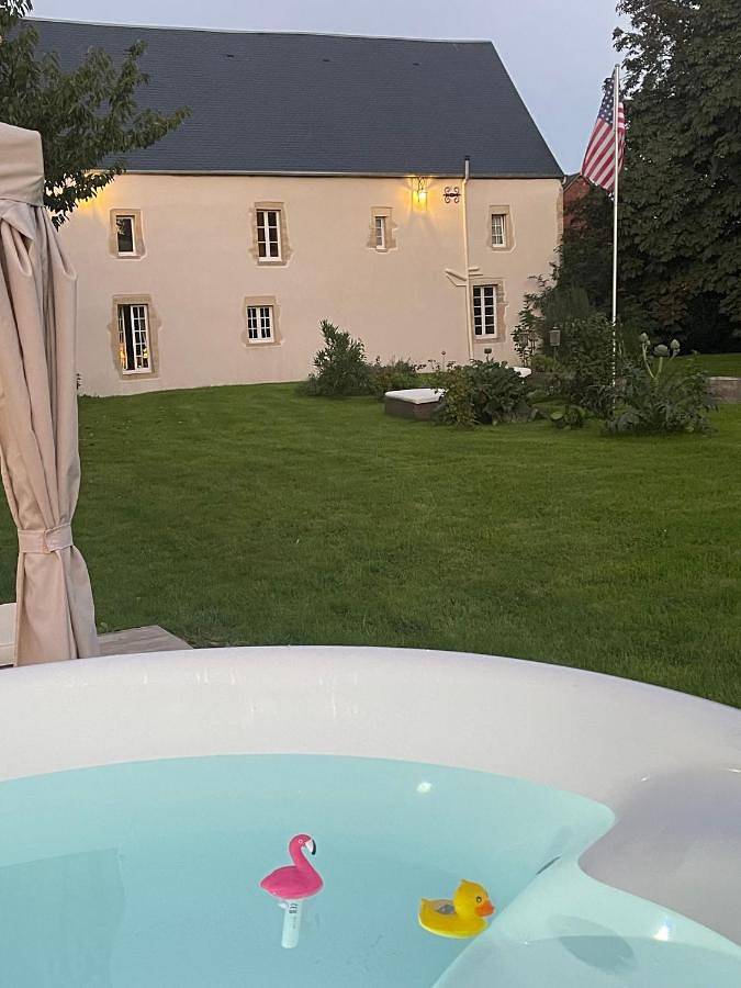 Location de vacances pour 2 personnes, avec jardin et vue à La Cambe - 4