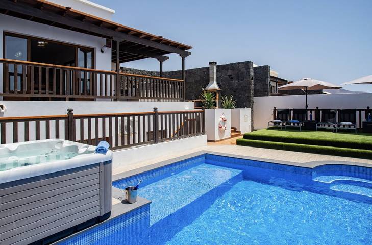 Ferienhaus für 10 Personen, mit Balkon und Whirlpool sowie Garten und Kinderpool in Playa Blanca - 3