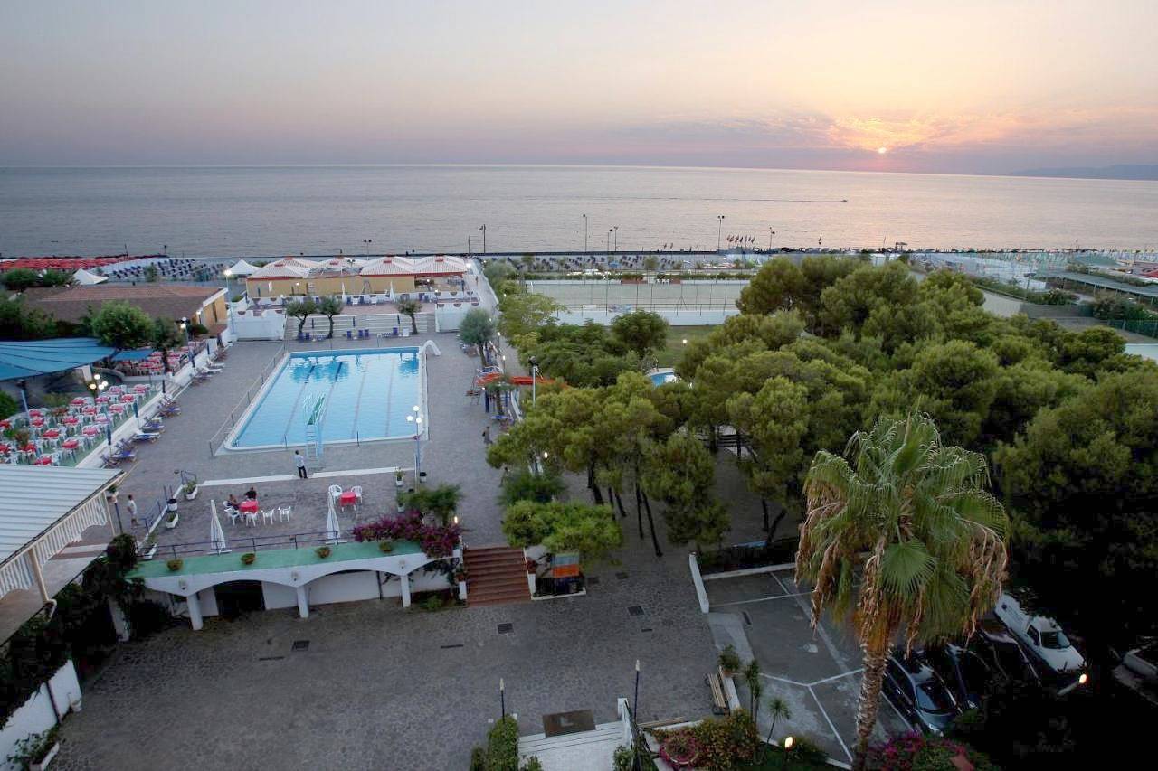 Hotel Santa Caterina Village Club in Scalea, Costa Tirrenica Calabria