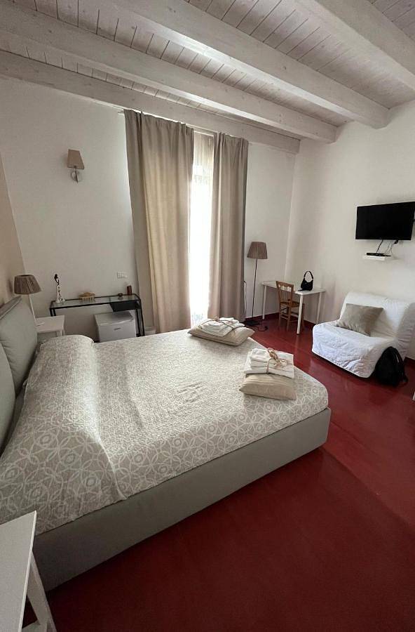B&b per 2 persone, con Terrazza e Giardino a Comiso