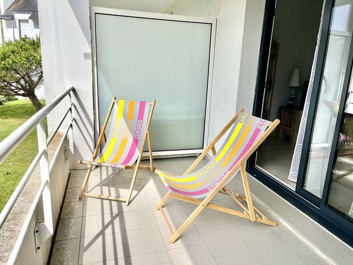 Ganze Wohnung, Étel - 2-Zimmer-Wohnung mit Balkon und Parkplatz, strandnah in Étel, Côte des Mégalithes