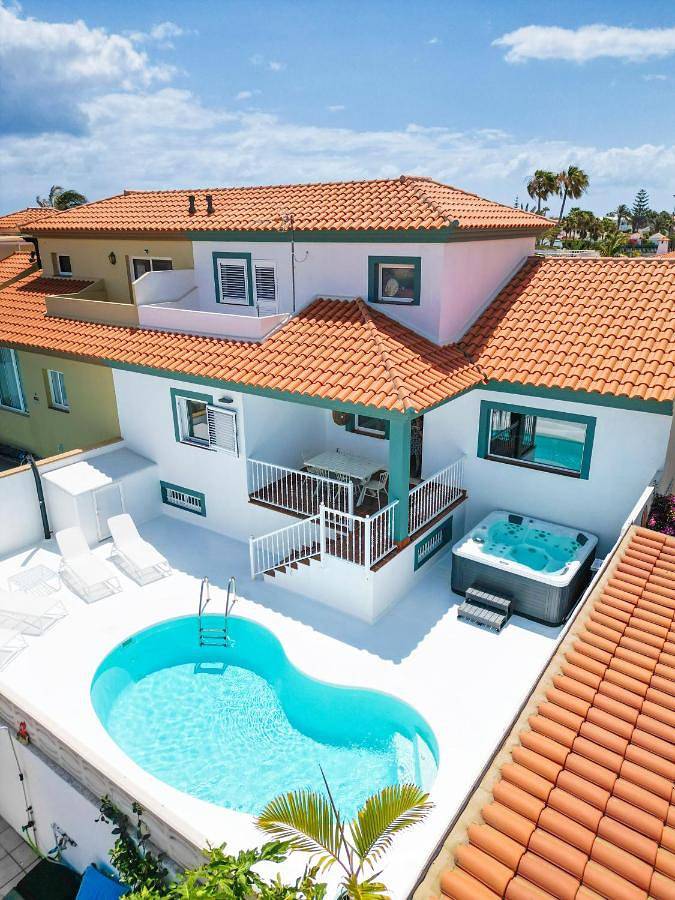 Villa für 11 Personen, mit Garten und Pool sowie Whirlpool auf Fuerteventura