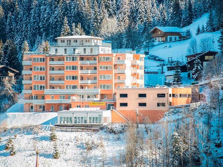 Ferienhaus für 4 Personen, mit Balkon und Terrasse sowie Pool und Sauna in Bad Gastein - 2