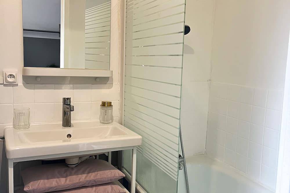 Entire apartment, Charmant Studio à Deux pas du Centre Ville in Caen, Caen region