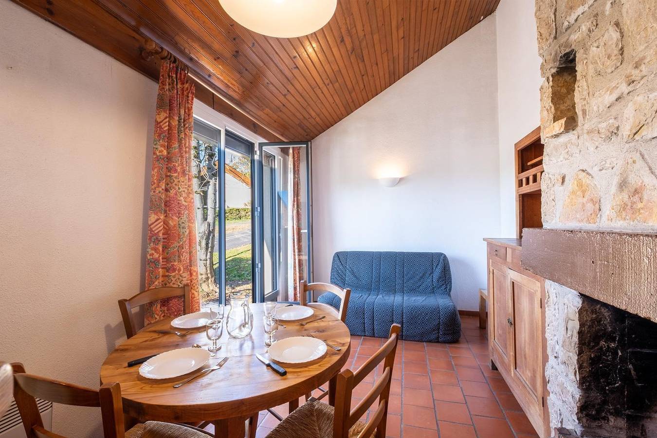 Gite 2/4 pers. - Village des Bruguières in La Canourgue, Région de Mende