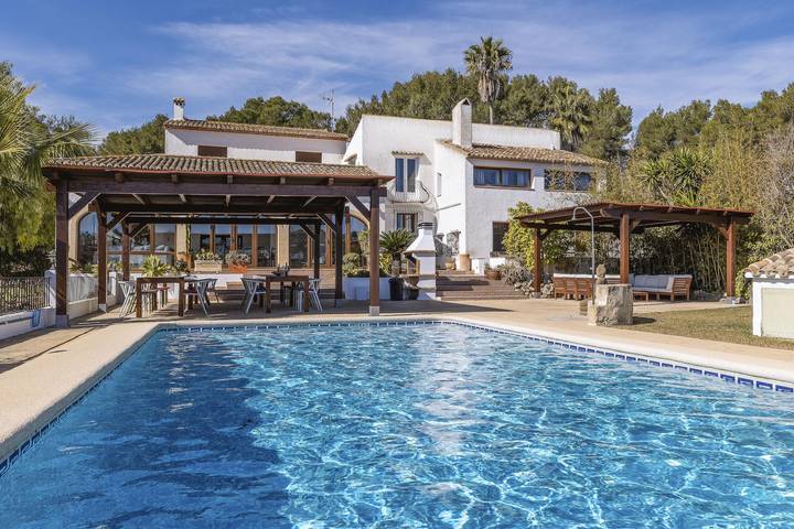Finca für 26 Personen, mit Pool und Garten, kinderfreundlich in Alicante Provinz - 2
