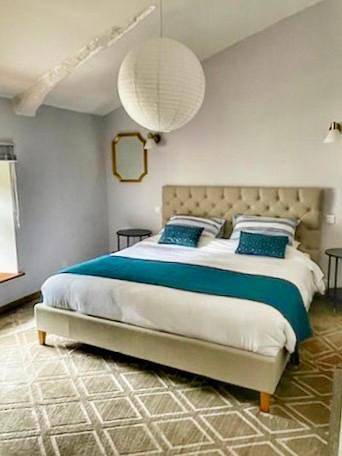 Appartement entier, One-Bedroom Apartment in Lastours, Région de Carcassonne