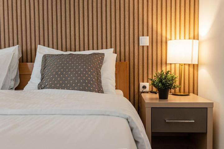 Location de vacances pour 2 personnes, avec jacuzzi ainsi que sauna et jardin à Vršac - 3