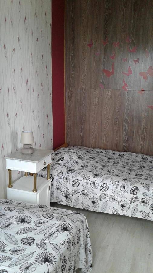 Appartement entier, Two-Bedroom Apartment in Le Tréport, Région de Dieppe