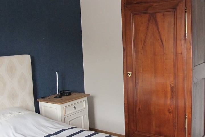 Location de vacances pour 6 personnes, avec terrasse et jardin à La Richardais - 3