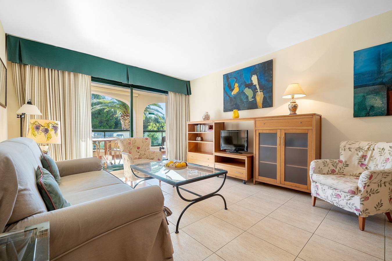 Ganze Wohnung, Ferienwohnung 'Costa Linda 201' mit Meerblick, Pool & Wlan in Vandellòs i l'Hospitalet de l'Infant, Costa Dorada