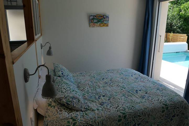 Location de vacances pour 6 personnes à Saint-Étienne-de-Fontbellon - 2