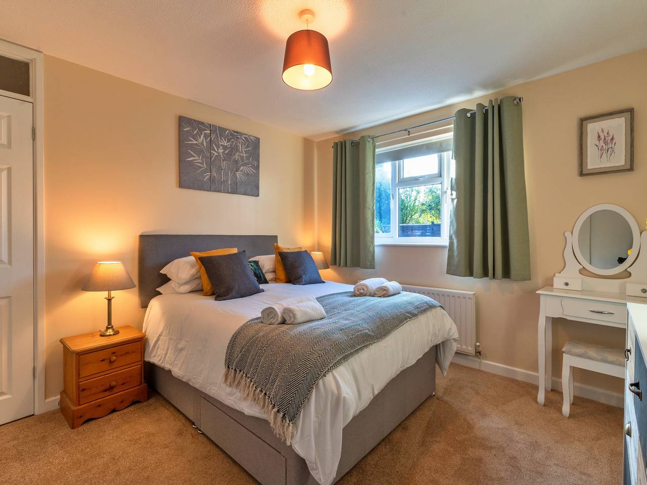 Bungalow in Burnham-on-Sea near Sandy Beaches in Burnham on Sea & Highbridge, Somerset