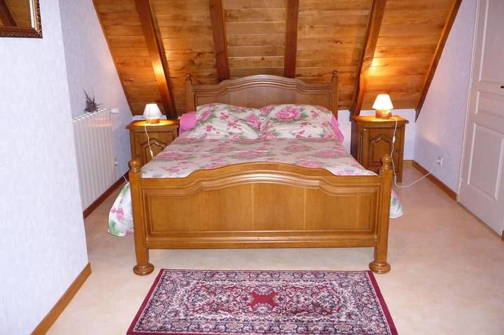 Casa rural con piscina privada climatizada, pesca de truchas, pista de petanca. in Lacroix-Barrez, Aveyron (desambiguación)