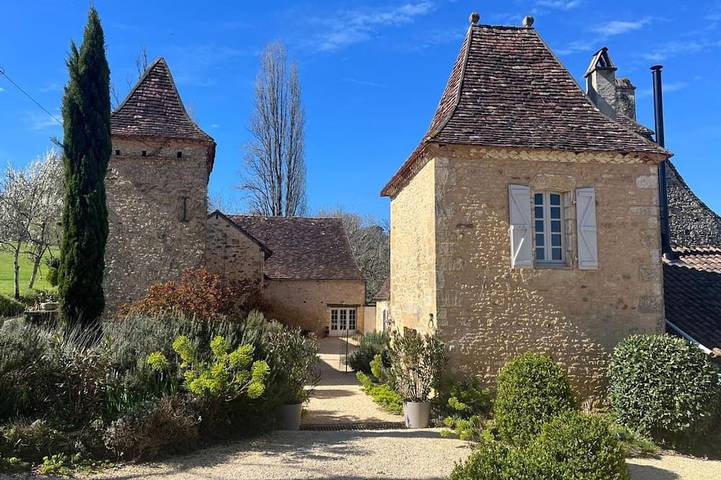 Gîte pour 8 personnes, avec jardin