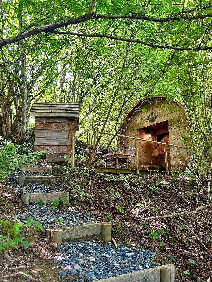 Gîte pour 2 personnes, avec Jacuzzi et Terrasse ainsi que Jardin et Vue