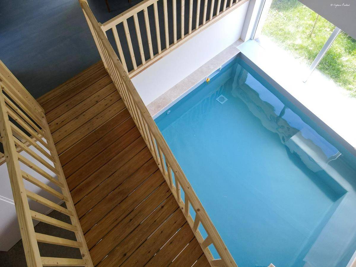 Five-Bedroom Villa in Panissières, Montbrison