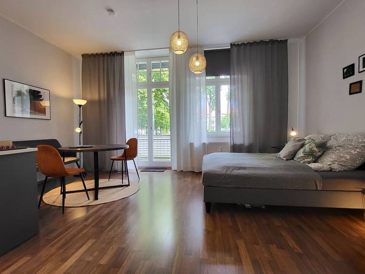 Ferienwohnung für 2 Personen, mit Balkon und Garten in Magdeburg