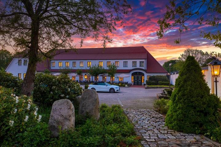 Hotel für 4 Personen, mit Terrasse und Garten sowie Pool und Sauna in Oeversee - 3