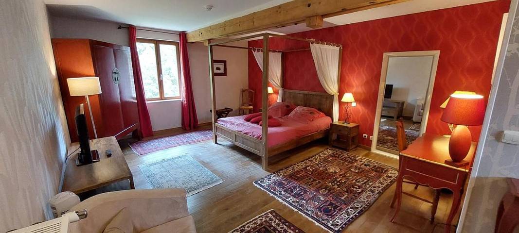 Hôtel pour 2 personnes, avec Terrasse et Jardin ainsi que Piscine et Sauna