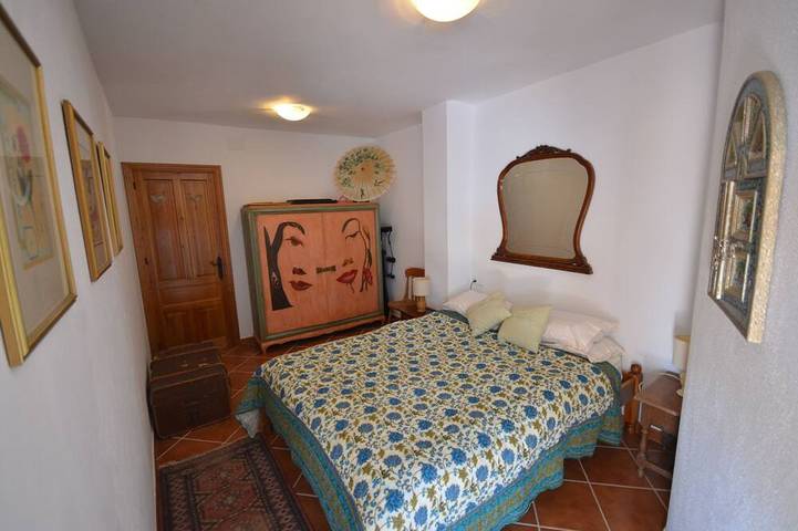 La Peruela. Une spacieuse villa rurale de 4 chambres avec piscine privée et vue imprenable in Viñuela, Cordillera Penibética