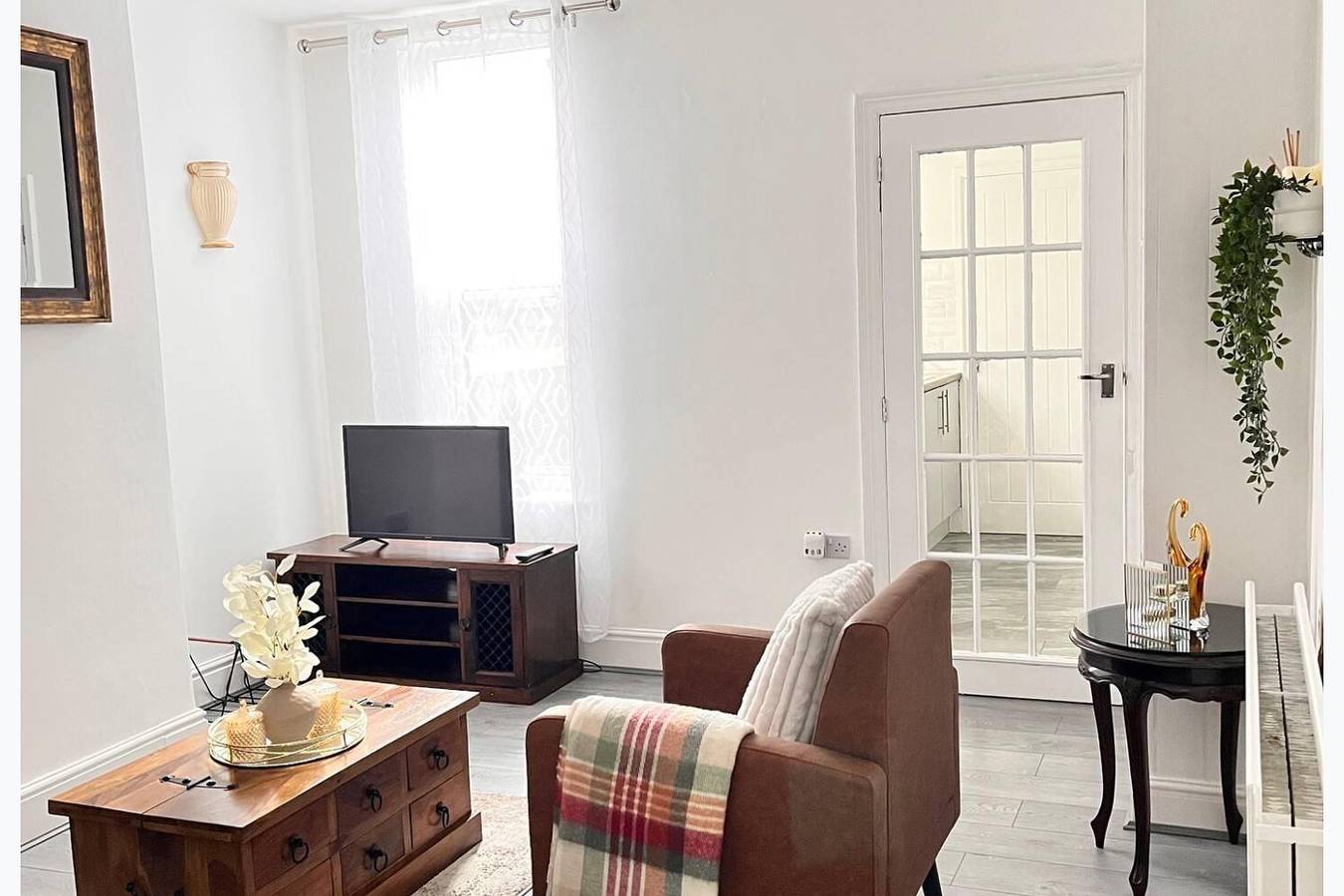 House - Sleeps 8 - Parking in Nottingham, East Midlands