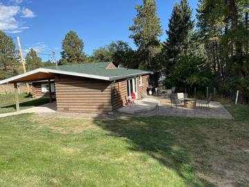 Log Cabin for 6 Guests in Black Hills, Lawrence County, Picture 4