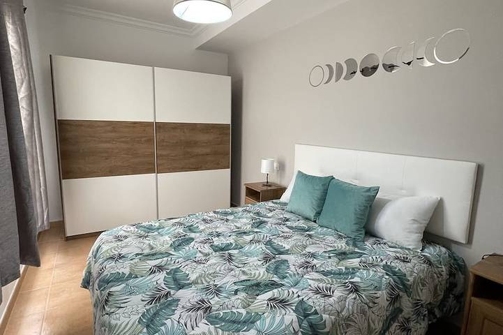 Entire apartment, "Turquesa Beach" Penthouse With Pool And Wi-Fi in Sardina del Norte, Gáldar