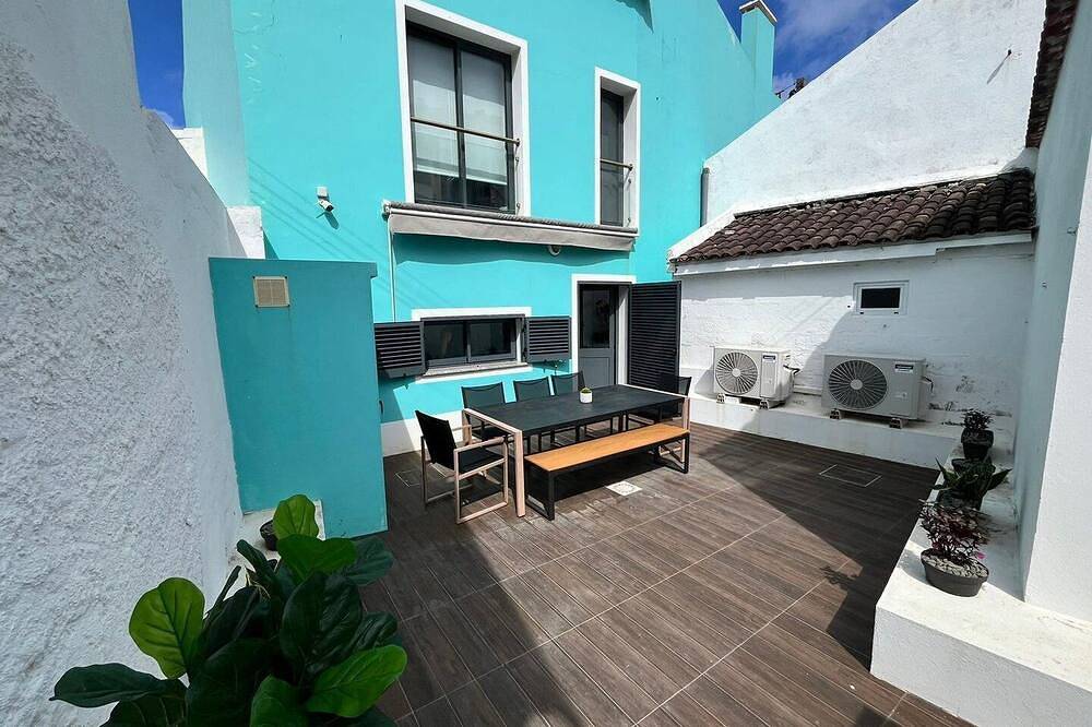 Welcomebuddy - Villa Mar Azul - Mosteiros Beach in São Miguel Island, Mosteiros