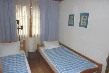 Hütte für 6 Personen in Gstaad, Saanen, Bild 2