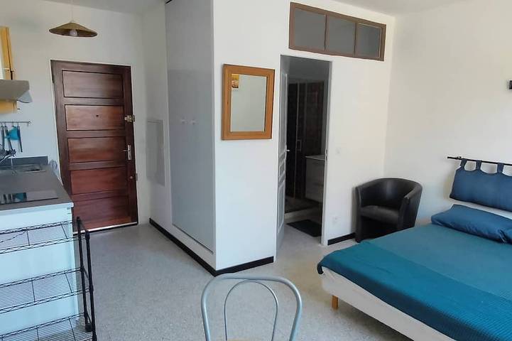 Gîte pour 4 personnes à Charleval