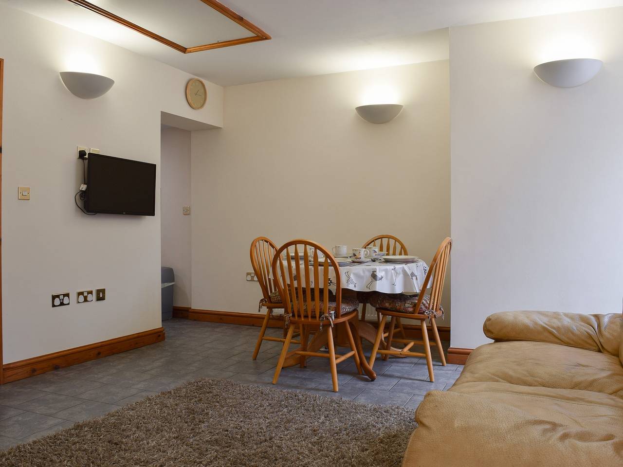 The Granary - Uk47480 in Drayton Manor Park, Warwickshire