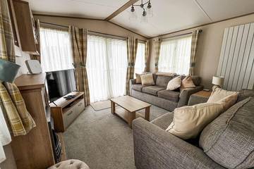 Bungalow for 6 People in Essex, East of England, Photo 4