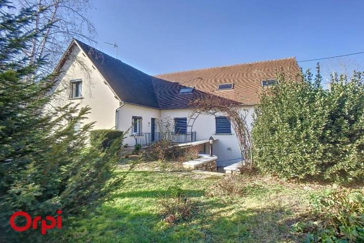 Chambre d’hôte pour 2 personnes, avec terrasse à Montmarault - 2